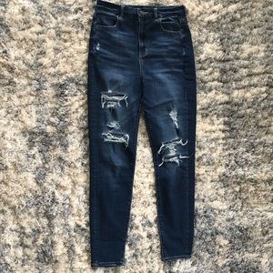 Women’s American Eagle jeans